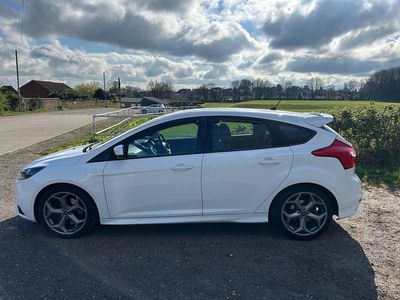 Używany Ford Focus ST 2013 Biały Hatchback