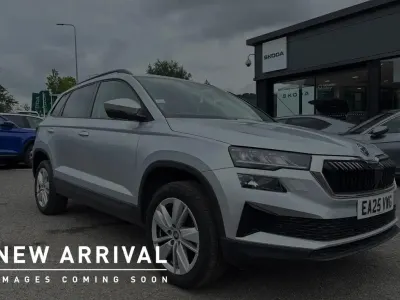 Used Skoda Karoq SE 150 HP (110 kW) 2025 Brilliant silver metallic SUV