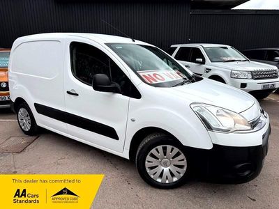 Used Citroën Berlingo 75 HP (55 kW) 2012 White MPV