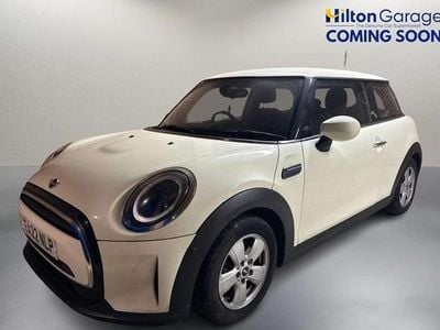 Used Mini ONE Classic 102 HP (75 kW) 2022 White Hatchback