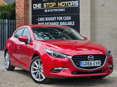 Used Mazda 3 Inclusive 105 HP (77 kW) 2016 Red Hatchback