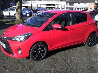 Used Toyota Yaris Sport 2015 Red Hatchback