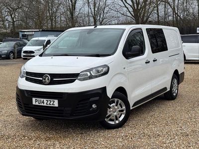 Used Vauxhall Vivaro S 100 HP (73 kW) 2021 White MPV