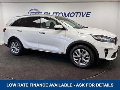 White Used 2019 Kia Sorento SUV | £17,490 (Good price)