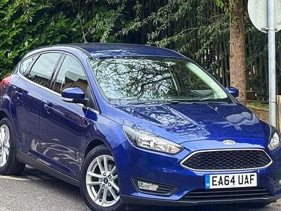 Used Ford Focus Zetec 125 HP (91 kW) 2015 Blue Hatchback