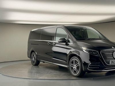 Used Mercedes V300 AMG line 237 HP (174 kW) 2023 Obsidian black MPV