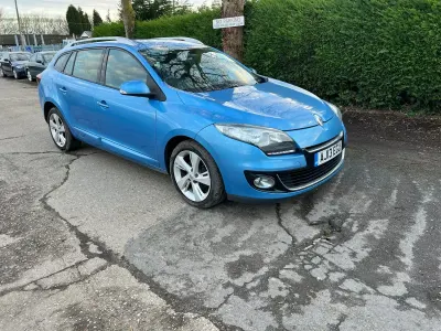 Used Renault Mégane GrandTour Dynamique 2013 Blue Estate