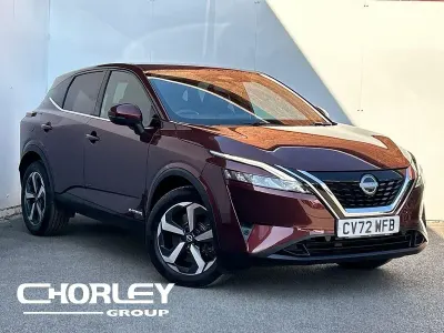 Gebraucht Nissan Qashqai N-Connecta 190 PS (139 kW) 2023 Rot SUV