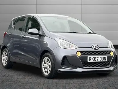 Begagnad Hyundai i10 SE 87 HK (63 kW) 2017 Grå Halvkombi