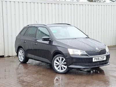 Used Skoda Fabia SE 90 HP (66 kW) 2016 Black Estate