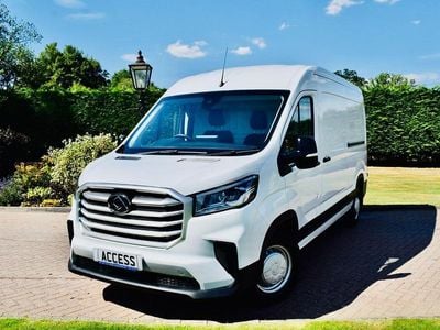 Maxus V90