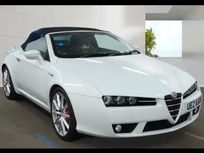 Used Alfa Romeo Spider Super 260 HP (191 kW) 2008 White Cabriolet
