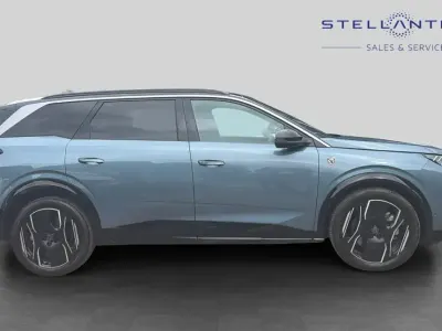 Used Peugeot 5008 GT 152 kW (207 HP) 2024 Blue SUV