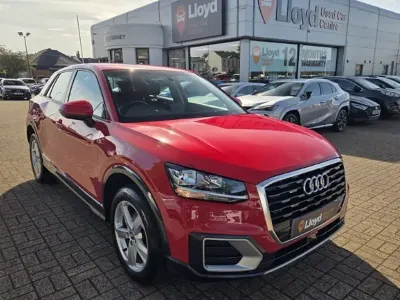 Used Audi Q2 Sport 116 HP (85 kW) 2019 Red SUV