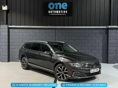Used VW Passat GTE 218 HP (160 kW) 2023 Grey Estate