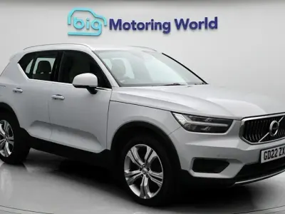 Usado Volvo XC40 Inscription 197 HP (144 kW) 2021 Prateado SUV