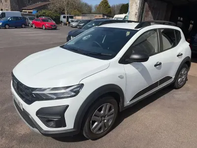 Used Dacia Sandero Essentiel 2021 White Hatchback