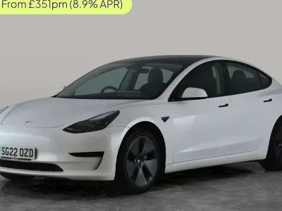 Używany Tesla Model 3 Standard Range 180 kW (245 KM) 2021 Sedan/Limuzyna