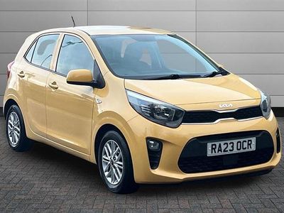 Used Kia Picanto 66 HP (48 kW) 2023 Yellow Hatchback