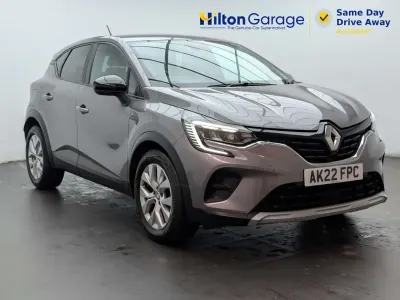 Używany Renault Captur Iconic 2022 Szary SUV