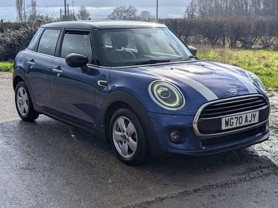 Used Mini Cooper Classic 136 HP (100 kW) 2020 Blue Hatchback