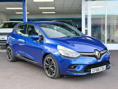 Used Renault Clio Dynamique 88 HP (64 kW) 2017 Blue Hatchback