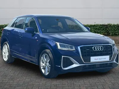 Begagnad Audi Q2 S-Line 150 HK (110 kW) 2021 Blå SUV