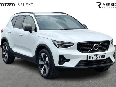 Used Volvo XC40 Plus 197 HP (144 kW) 2025 Crystal white SUV