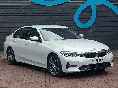 Used BMW 320 Sport Line 184 HP (135 kW) 2021 White Sedan