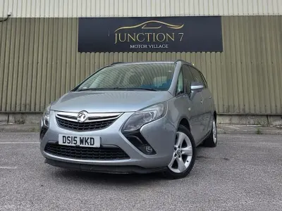 Used Vauxhall Zafira Tourer 140 HP (102 kW) 2015 MPV