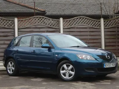 Usado Mazda 3 105 HP (77 kW) 2007 Azul Citadino