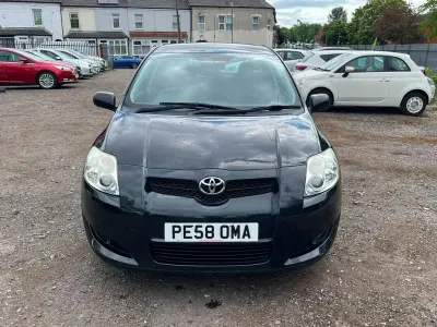 Used Toyota Auris 124 HP (91 kW) 2008 Black Hatchback