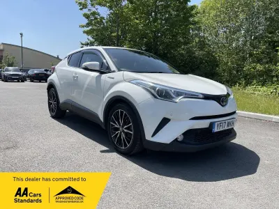 Used Toyota C-HR 122 HP (89 kW) 2017 White SUV