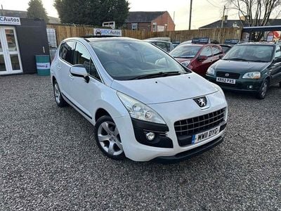 White Used 2011 Peugeot 3008 Envy Hatchback | £2,499 (Expensive)