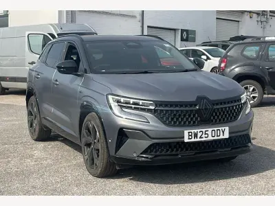 Used Renault Austral Techno Esprit Alpine 200 HP (147 kW) 2025 Grey/black  SUV