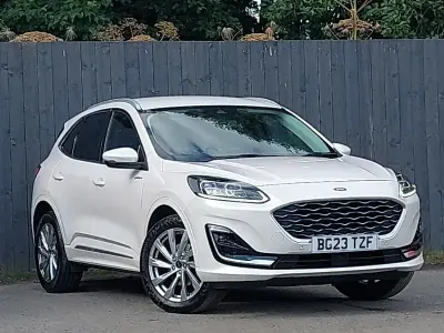 Used Ford Kuga Vignale 150 HP (110 kW) 2023 White SUV