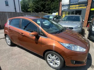 Used Ford Fiesta Zetec 98 HP (72 kW) 2015 Yellow Hatchback