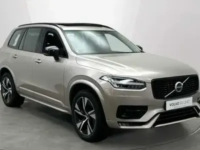 Usado Volvo XC90 Plus 232 HP (170 kW) 2024 SUV