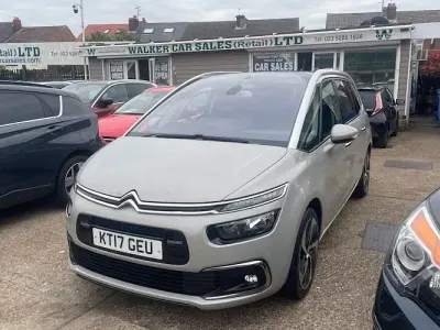 Used Citroën C4 SpaceTourer Flair 150 HP (110 kW) 2017 Beige MPV