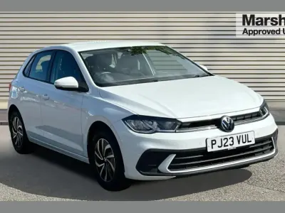 Used VW Polo Life 95 HP (69 kW) 2023 White Hatchback