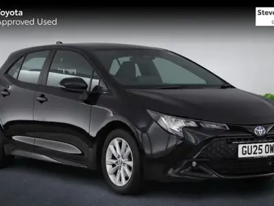 Used Toyota Corolla 140 HP (102 kW) 2026 Hatchback