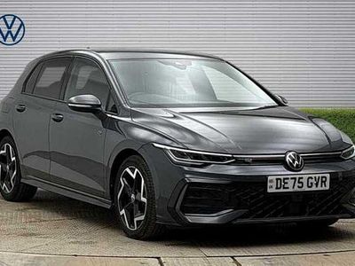 Second-hand VW Golf VIII R-line 150 CP (110 kW) 2025 Gri Hatchback
