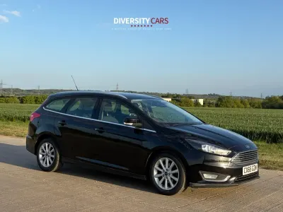 Używany Ford Focus Titanium 125 KM (91 kW) 2015 Czarny Kombi