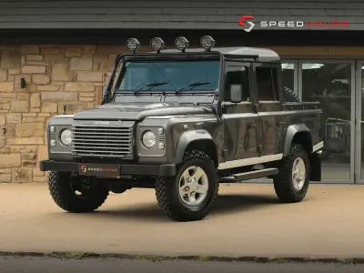 Używany Land Rover Defender 120 KM (88 kW) 2005 Szary Pickup
