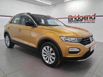 Used VW T-Roc SE 115 HP (84 kW) 2019 Yellow SUV