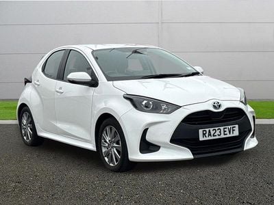 Used Toyota Yaris Hybrid 2023 White Hatchback