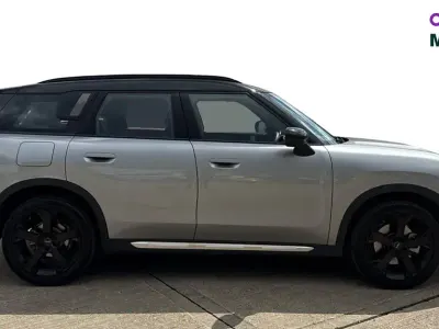 Used Mini Countryman Exclusive 170 HP (125 kW) 2025 Silver SUV