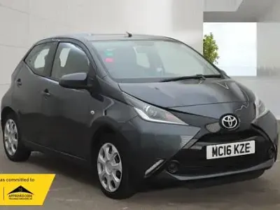 Used Toyota Aygo X-play 68 HP (50 kW) 2016 Grey Hatchback