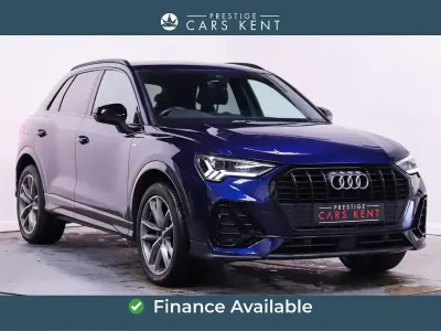 Usado Audi Q3 Black Edition 150 CV (110 kW) 2022 Azul SUV