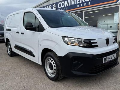 Used Peugeot Partner S 101 HP (74 kW) 2024 White MPV